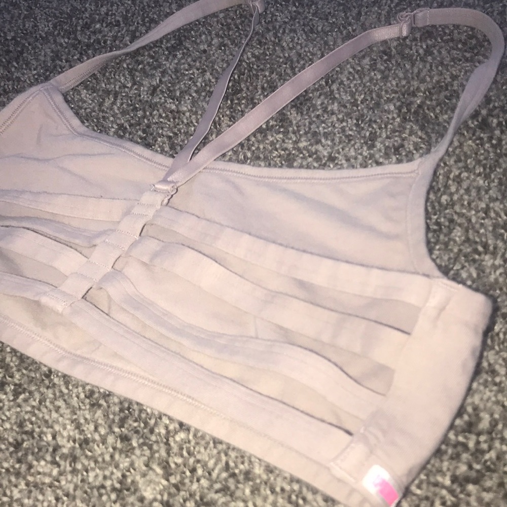 PINK bra! SOLD!